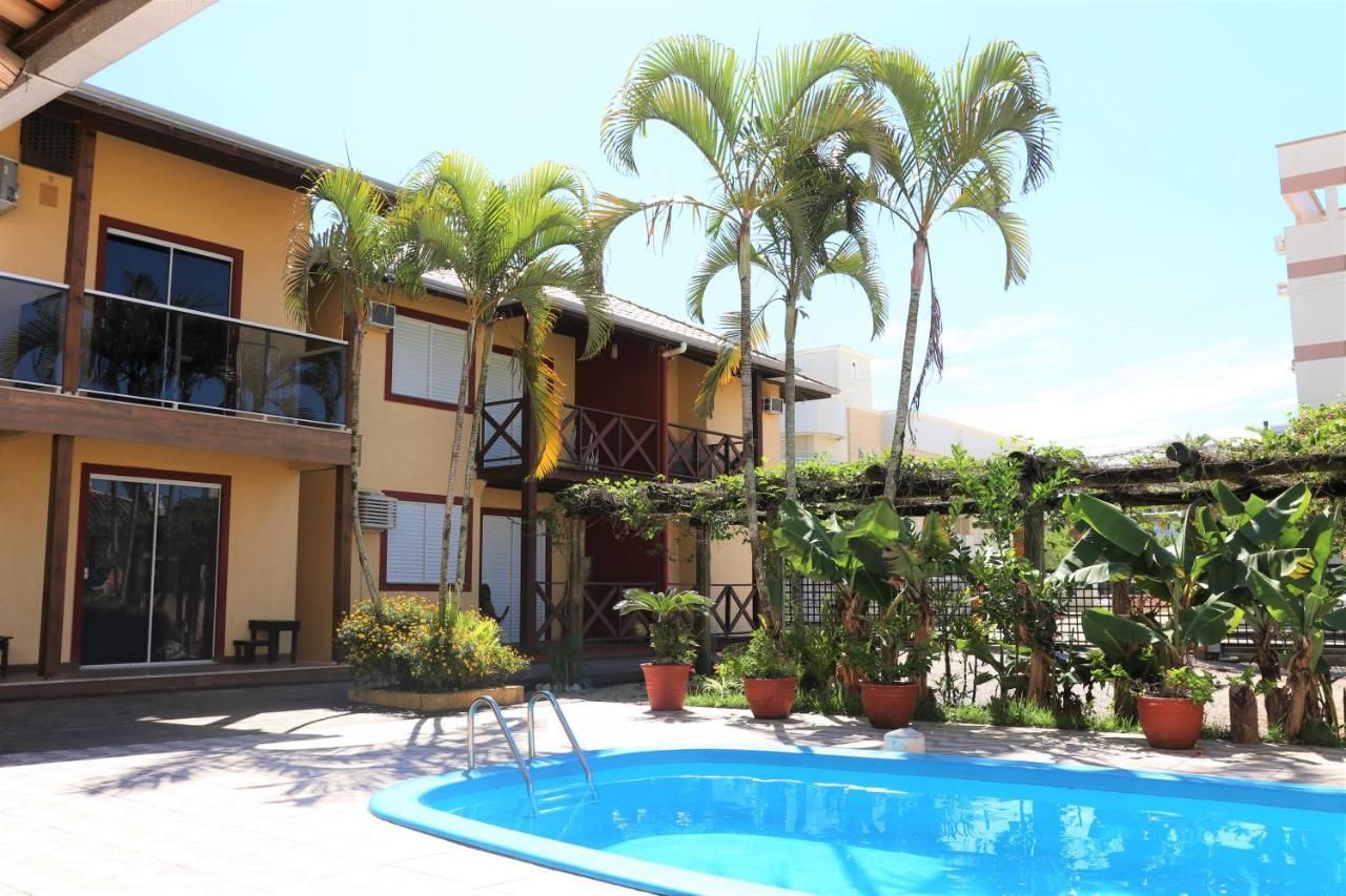 Combinacao De Praia E Piscina - S1 Bombinhas Luaran gambar