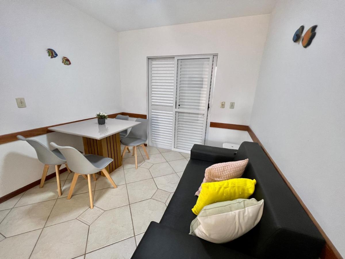 Combinacao De Praia E Piscina - S1 Bombinhas Luaran gambar